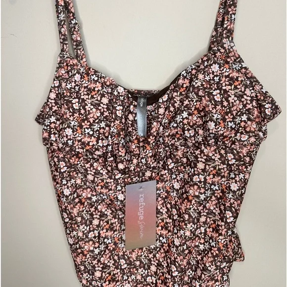 ⚡️NWT Refuge Floral One Piece Swimsuit - Picture 5 of 10